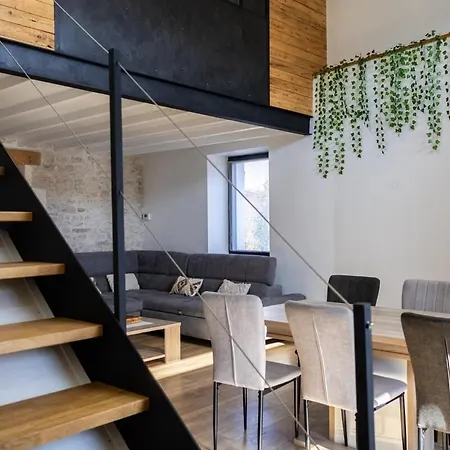 Maison Familiale 3 Ch. Avec Jardin - La Rochelle *